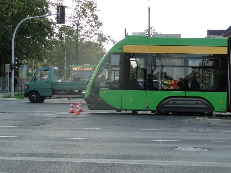 Rowerzysta dostał się pod koła tramwaju linii nr 15, który...