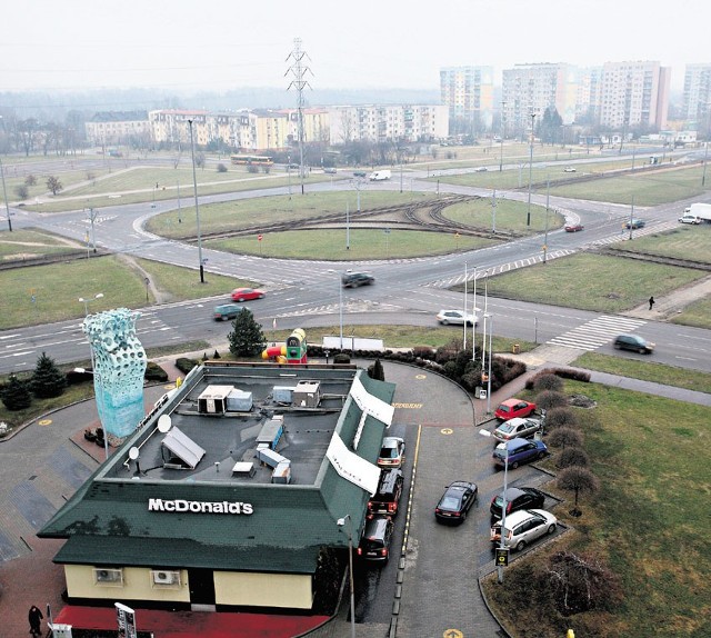 Czy dzięki sygnalizacji na rondzie Inwalidów będzie bezpieczniej?