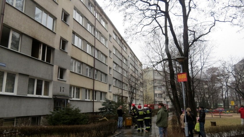 Wrocław: Paliło się mieszkanie na ul. Wejherowskiej (ZDJĘCIA)