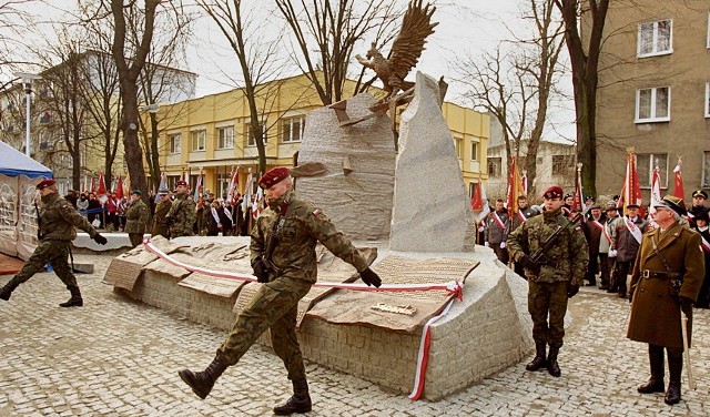 Dni pamięci żołnierzy wyklętych zaczną się w piątek, pod pomnikiem ofiar komunizmu