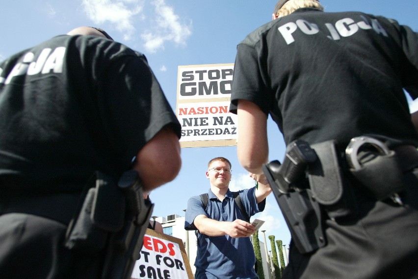 Wrocław: Protest przeciw żywności modyfikowanej genetycznie (ZDJĘCIA)