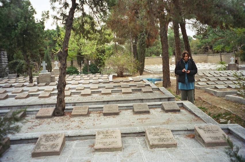 Polacy w Iranie. Cmentarz w Dulab