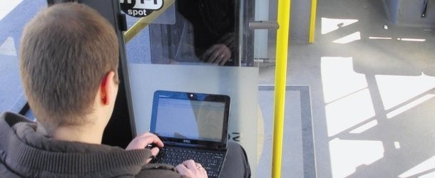 Z bezpłatnego internetu korzystają już pasażerowie swarzędzkiego przewoźnika