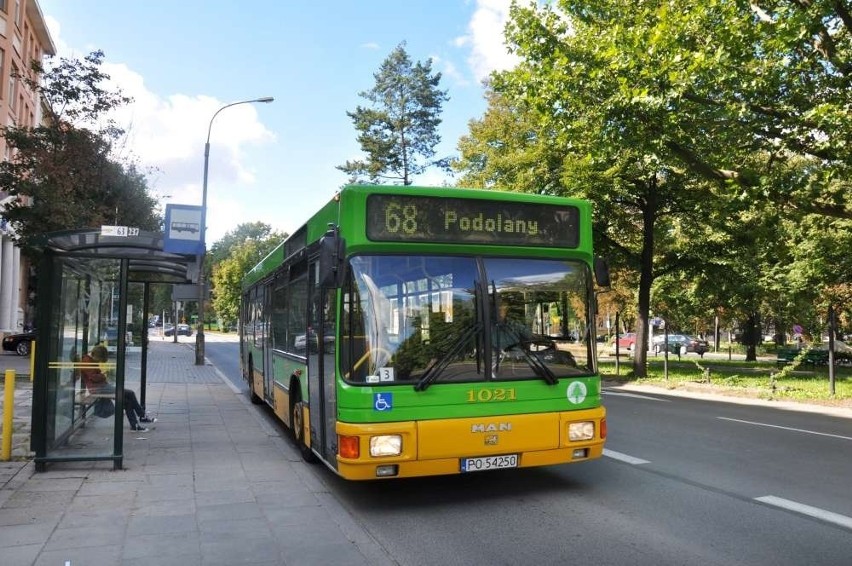 Poznań: MPK sprzedaje wysłużone MAN-y [ZDJĘCIA]