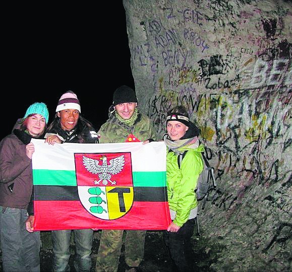 Nocne wyprawy w skały, tylko w gronie przyjaciół to niezapomniane wrażenia