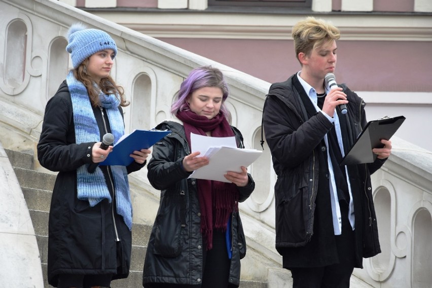 Młodzieżowy Strajk Klimatyczny w Zamościu. Tak protestuje...