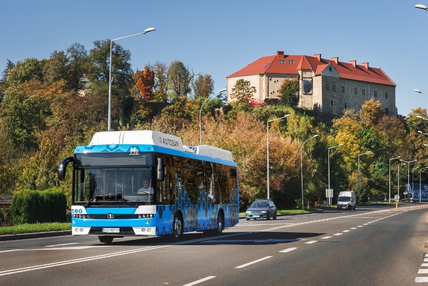 Polski autobus wodorowy z Sanoka. Znamy datę oficjalnej premiery [ZDJĘCIA]