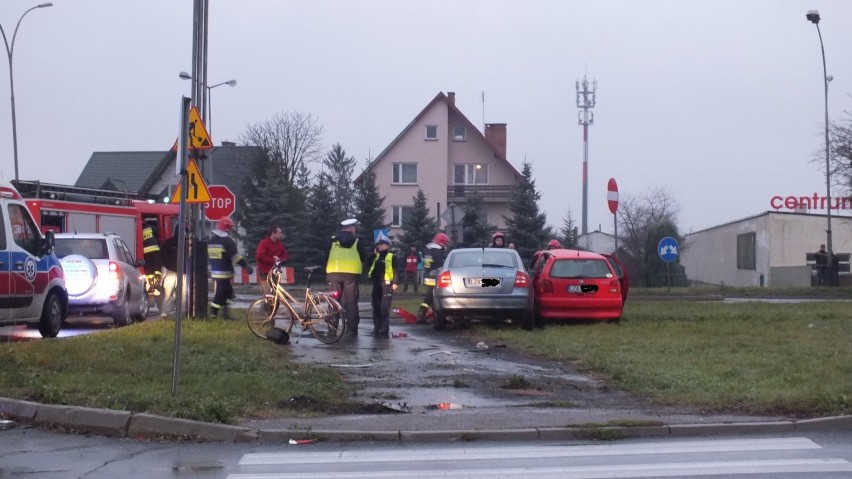 Wypadek w Zamościu na skrzyżowaniu Szczebrzeskiej i Dzieci...