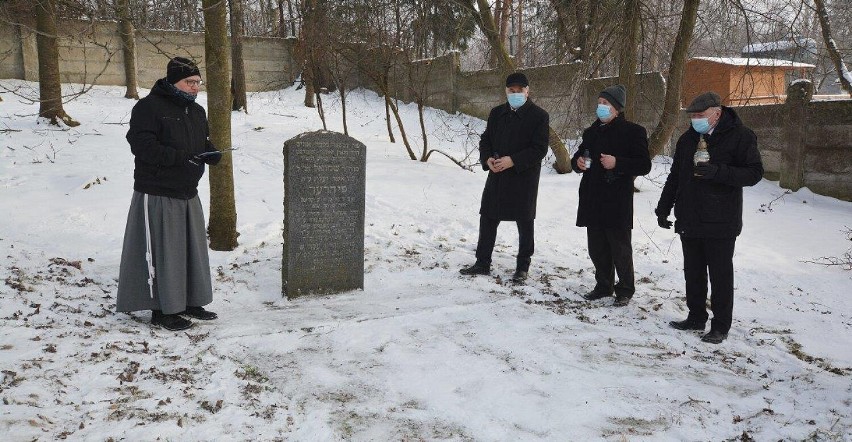 W Krośnie obchodzono Międzynarodowy Dzień Pamięci o Ofiarach Holocaustu na Podkarpaciu [ZDJĘCIA]