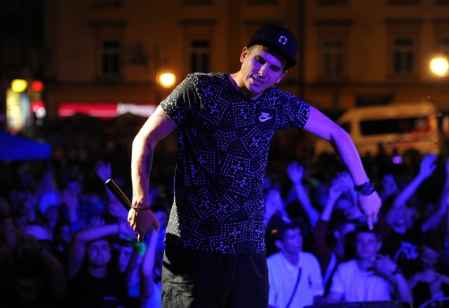 Podczas pierwszego dnia 5. Święta Ulic Franciszkańskiej i Kazimierzowskiej w Przemyślu, odbyły się koncerty hip-hop. Gwiazdą sobotniego wieczoru był raper W.E.N.A.