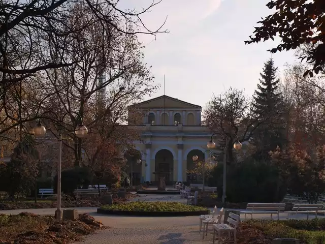 Busko-Zdrój - park zdrojowy i sanatorium Marconi