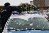 3 tys. złotych za śnieg na aucie. Policjanci apelują o odśnieżanie (WIDEO)