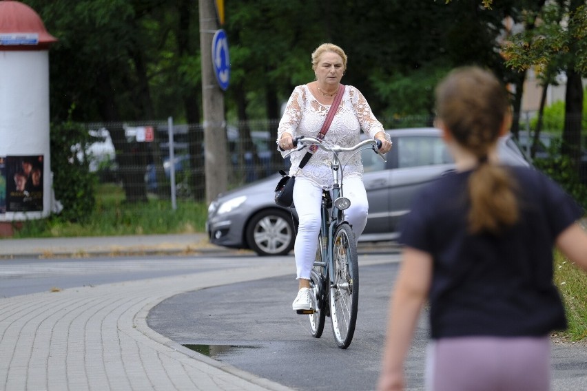 Na jeden kilometr kwadratowy Torunia przypada 1,3 km dróg...