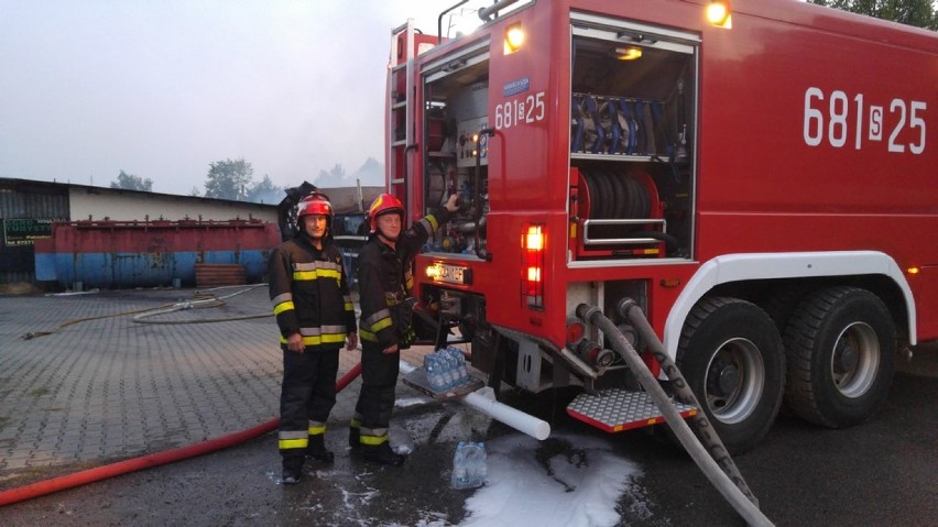 Pożar hali w Ogrodzieńcu