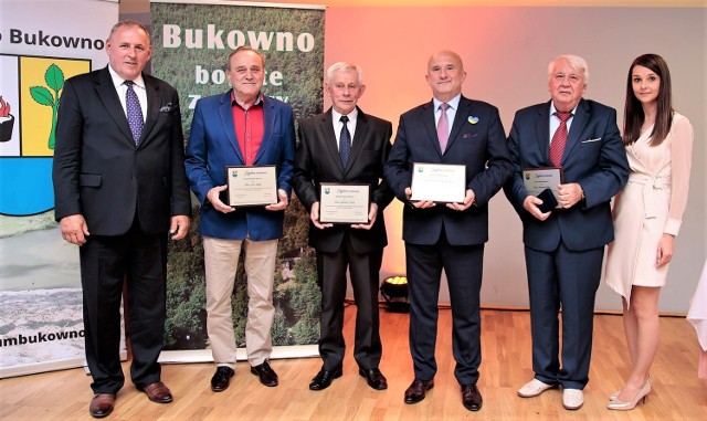 Wyróżnieni medalem "Zasłużony dla Bukowna"