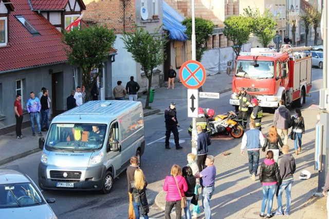 Wypadki w powiecie międzychodzkim. 1 maja osobówka zderzyła się z motocyklem w centrum Międzychodu.