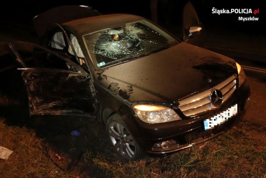 Pijany kierowca spowodował wypadek na Koziegłowskiej w Myszkowie [ZDJĘCIA] 23-latek miał trzy promile alkoholu!