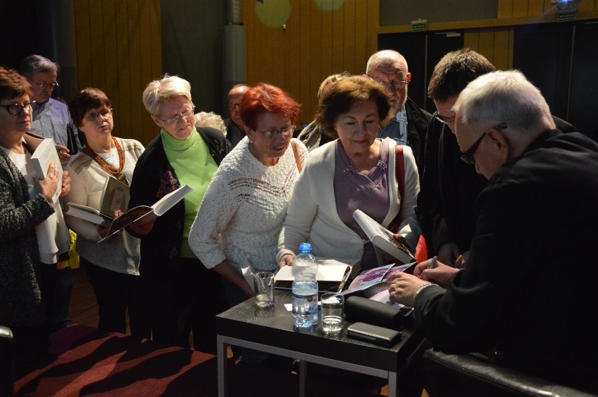 Jacek Cygan o swoim barwnym życiu, które ,,jest jak piosenka"