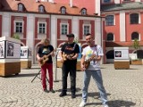 Darmowe koncerty i nauka gry na ukulele. Wyjątkowy festiwal w Poznaniu stratuje już 2 czerwca. Zobacz program