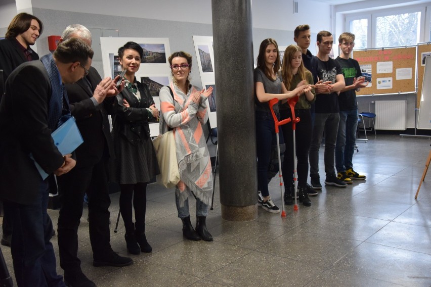Uczniowie II LO realizują projekt związany z ul. Marszałkowską