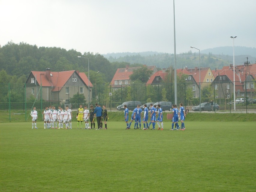 Górnik Wałbrzych w pierwszym meczu sparingowym pokonał 2:1 Śląsk II Wroclaw