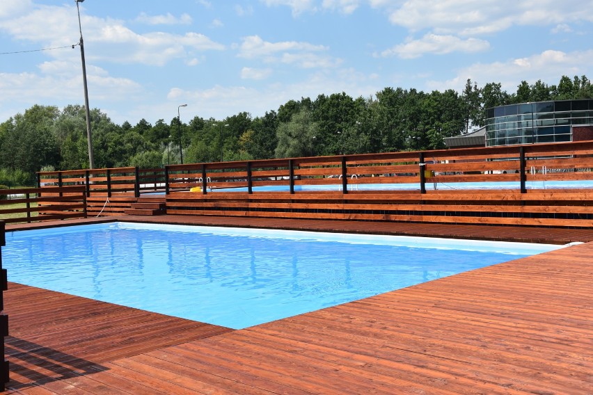 Otwarcie basenów letnich w sobotę, 7 lipca. Zostały już godziny i ostatnie prace wykończeniowe