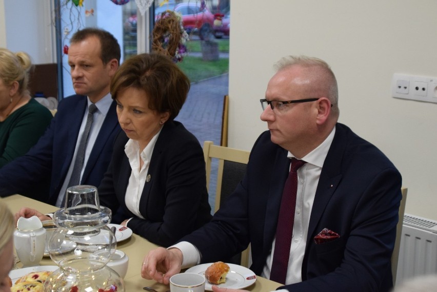"Senior plus" - nowe rozdanie. Minister Maląg i wojewoda Wielkopolski z wizytą w Czerniejewie