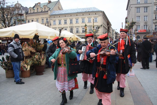 Targom będą towarzyszyć folklorystyczne atrakcje