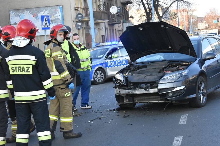 Wypadek na ulicy Moniuszki w Legnicy