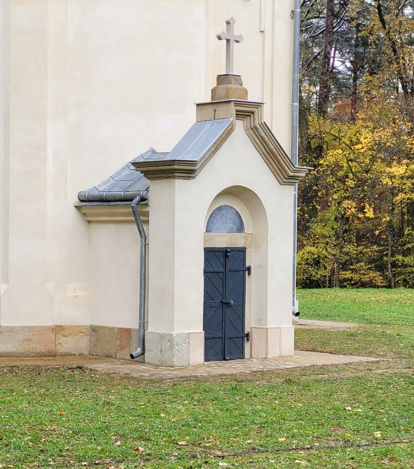 Leśni kościół w Kosienicach.