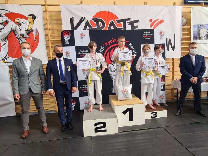 Srebrny medal karateków KK Randori z Radomska w turnieju w Wojniczu