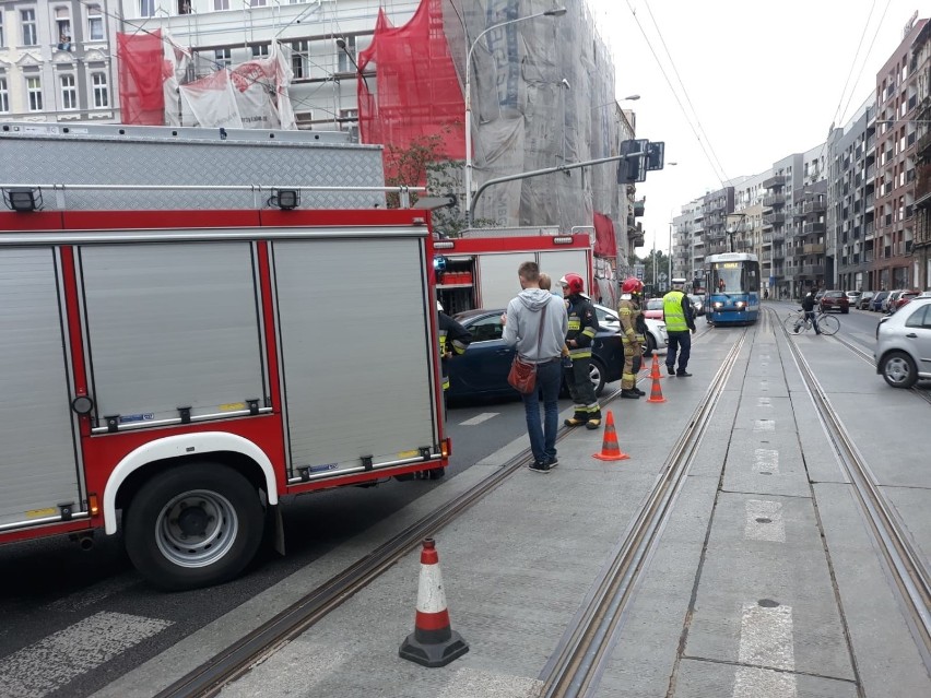 Wrocław. Zobacz zdjęcia z wypadku na ul. Jedności Narodowej