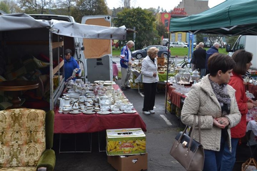 Jarmark staroci. Częstochowa Rynek Wieluński