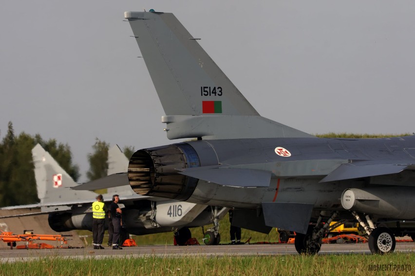 Malbork. MiGi-29 po pierwszych ćwiczeniach z portugalskimi F-16. Kontyngent Força Aérea Portuguesa nie próżnuje