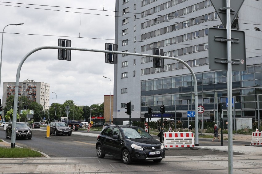 Przebudowane ważne skrzyżowanie w Krakowie gotowe. 15 czerwca otwarcie