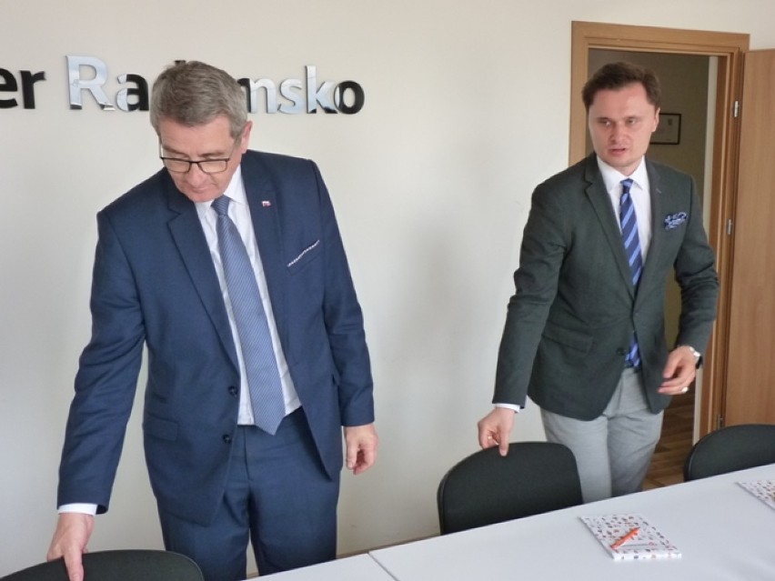Radomsko. Minister nauki i szkolnictwa wyższego spotkał się z prezydentem miasta [ZDJĘCIA, FILM]