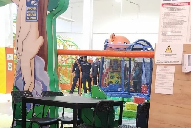 Interwencja policji w Fun Zone w Wieluniu