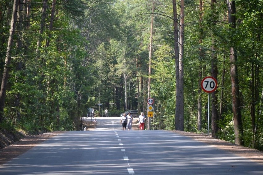 Ulica Ponurego w Skarżysku oddana do użytku. Mieszkańcy po latach wreszcie się doczekali (ZDJĘCIA)