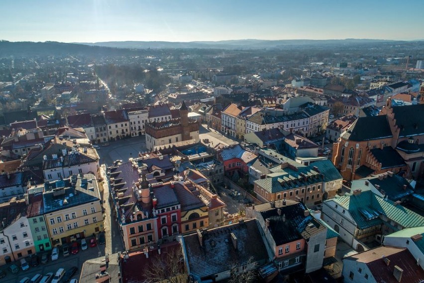 Tarnów z lotu ptaka robi ogromne wrażenie! Zobacz ZDJĘCIA Z DRONA