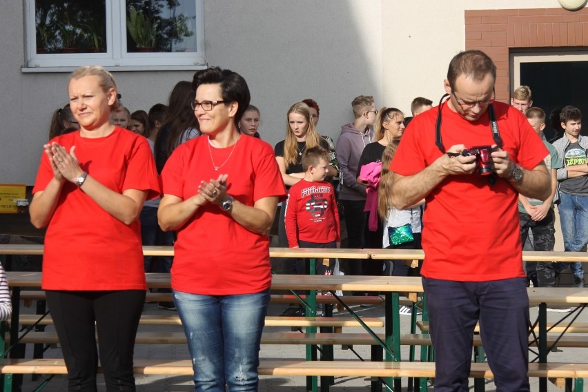 Oficjalne otwarcie boiska podczas festynu szkolnego w SP w Orpiszewie [ZDJĘCIA + FILM]