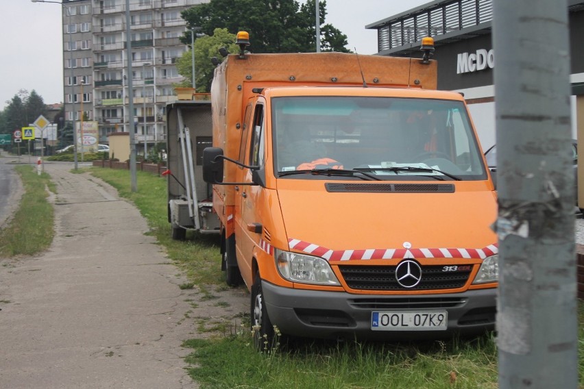 Trwają prace naprawcze nawierzchni. Tym razem korki na Mickiewicza w Krotoszynie [ZDJĘCIA]