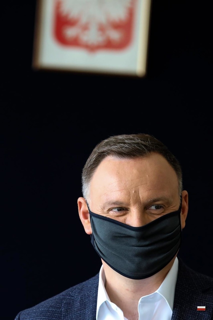 Andrzej Duda podczas głosowania w Krakowie