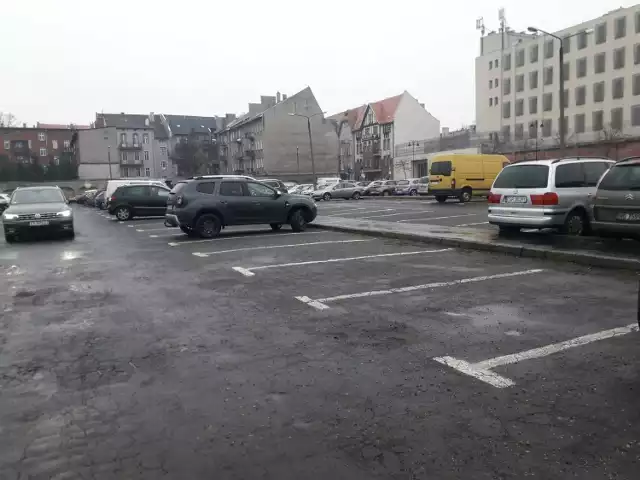 Parking przy targowisku na ul. Sienkiewicza w Grudziądzu w końcu będzie remontowany