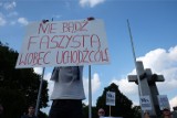 Warszawa przeciwko rasizmowi i przemocy. Manifestacja, piknik i występy na pl. Defilad