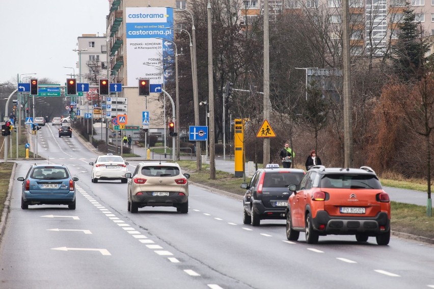 Pomiar prędkości jest prowadzony pomiędzy skrzyżowaniami ul....