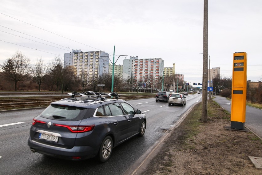 Pomiar prędkości jest prowadzony pomiędzy skrzyżowaniami ul....