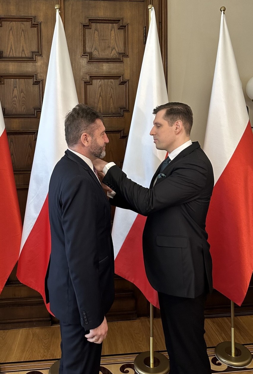 Odznaczenia Prezydenta RP Andrzeja Dudy dla znamienitych...