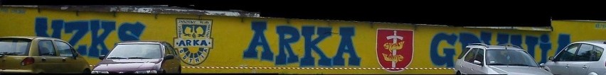 Murale Arki Gdynia zachwycają! Które są najbardziej efektowne? Murale kibiców żółto-niebieskich na całym Pomorzu!