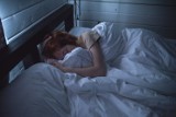 Jak szybko zasnąć? Najlepsze sposoby na zasypianie. TOP 10 metod na dobry sen. Skuteczne sposoby na bezsenność