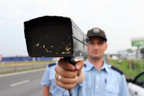 Drogówka w Białymstoku ma laserowe radary. Kosztowały 100 tysięcy złotych